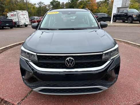 Used 2024 Volkswagen Taos S image 8
