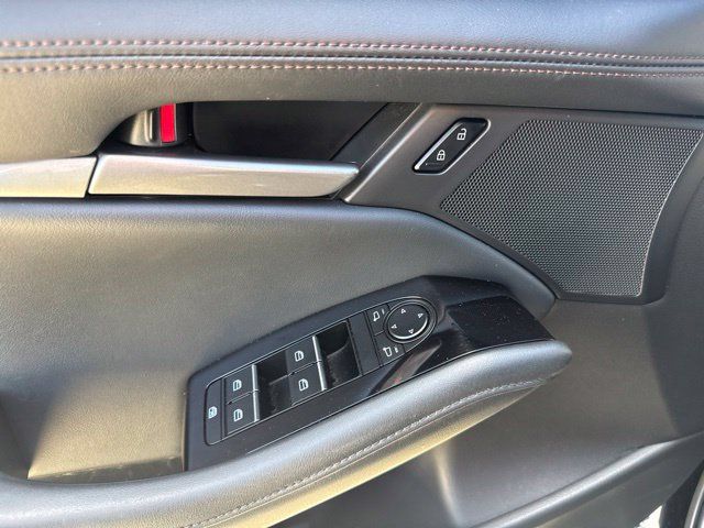 Used 2025 MAZDA MAZDA3 s Sport FWD image 13