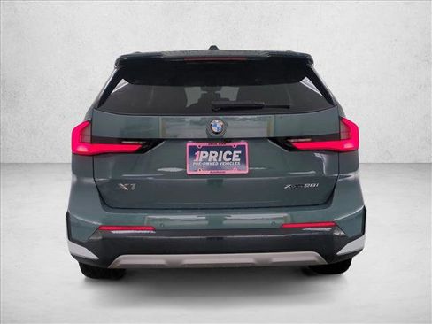 Used 2025 BMW X1 xDrive28i w/ Convenience Package AWD/4WD image 7