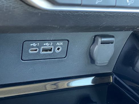 Used 2024 Nissan Altima 2.5 SV image 23