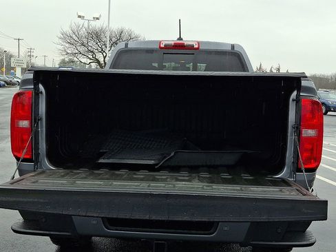 Used 2022 Chevrolet Colorado Z71 image 31