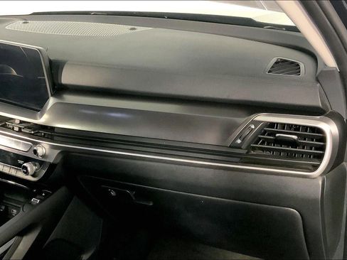 Certified 2024 Kia Telluride S w/ S Sunroof Package AWD/4WD image 16