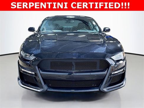 Used 2019 Ford Mustang GT image 3
