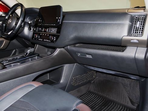 Used 2022 Nissan Pathfinder Platinum w/ Cargo Package image 60