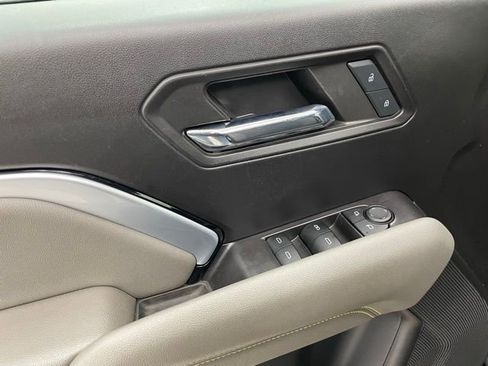 Certified 2024 Chevrolet Colorado ZR2 w/ Safety Package image 9