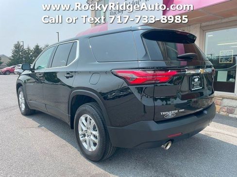 Used 2022 Chevrolet Traverse LS w/ LPO, Floor Liner Package image 5