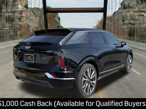 New 2026 Cadillac Optiq Luxury 2 w/ LPO, Floor Liner Package RWD image 10