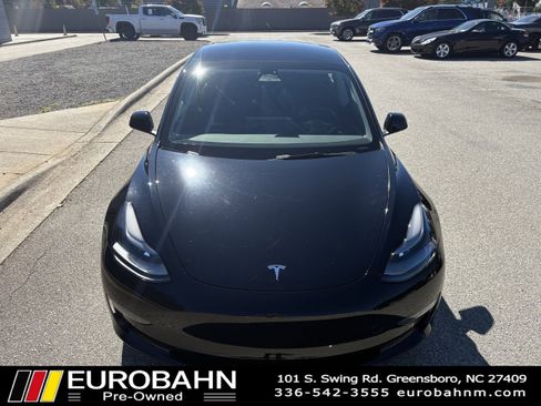 Used 2023 Tesla Model 3 Standard Range image 26