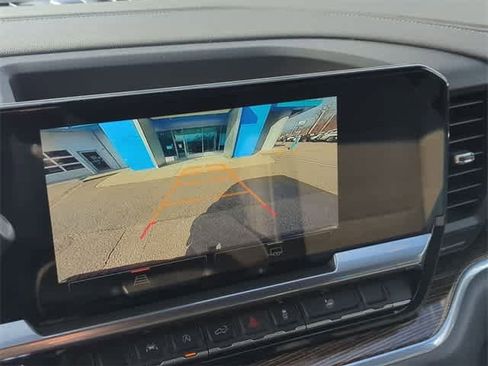 Certified 2022 GMC Sierra 1500 Elevation image 14