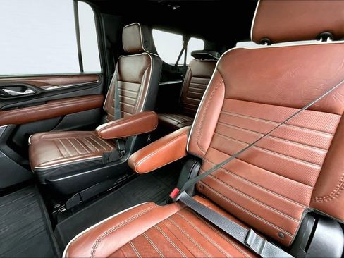 Used 2023 GMC Yukon XL Denali Ultimate image 26