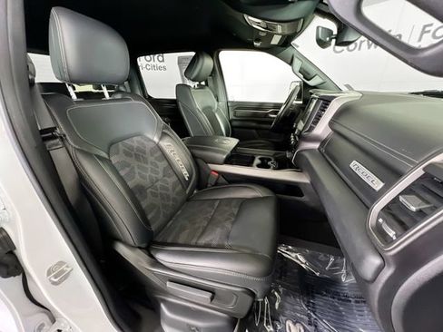Used 2020 RAM 1500 Rebel w/ Level 2 Equipment Group AWD/4WD image 19