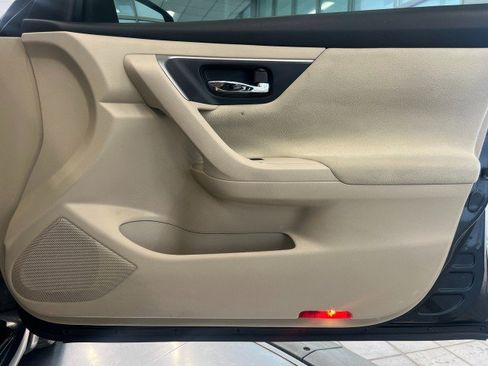 Used 2015 Nissan Altima 2.5 S w/ Power Driver Seat Package image 17