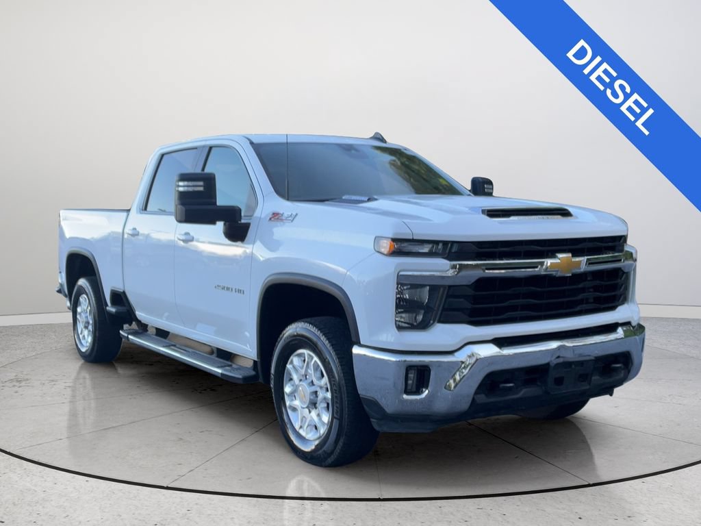 Certified 2024 Chevrolet Silverado 2500 LT AWD/4WD image 1