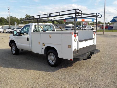 Used 2013 Ford F250 XL AWD/4WD image 3
