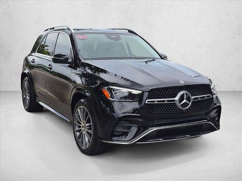 Used 2024 Mercedes-Benz GLE 350 4MATIC image 3
