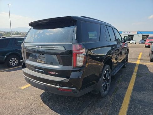 Used 2022 Chevrolet Tahoe RST w/ Luxury Package AWD/4WD image 3