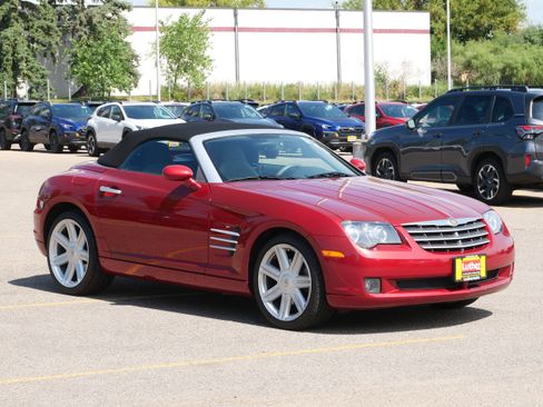 Used 2005 Chrysler Crossfire Limited RWD image 1