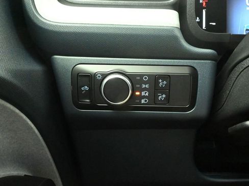 New 2025 Ford Maverick XLT w/ XLT Luxury Package AWD/4WD image 16