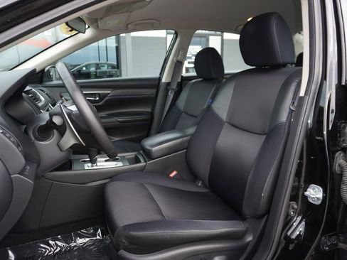 Used 2016 Nissan Altima 2.5 SR image 21