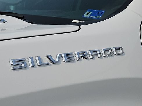 Used 2026 Chevrolet Silverado 1500 Custom AWD/4WD image 36