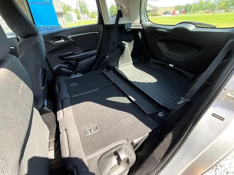 Used 2015 Honda Fit EX image 18