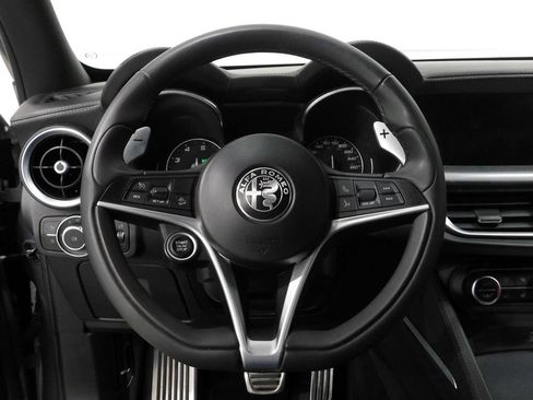 Used 2019 Alfa Romeo Stelvio Ti Sport AWD/4WD image 45