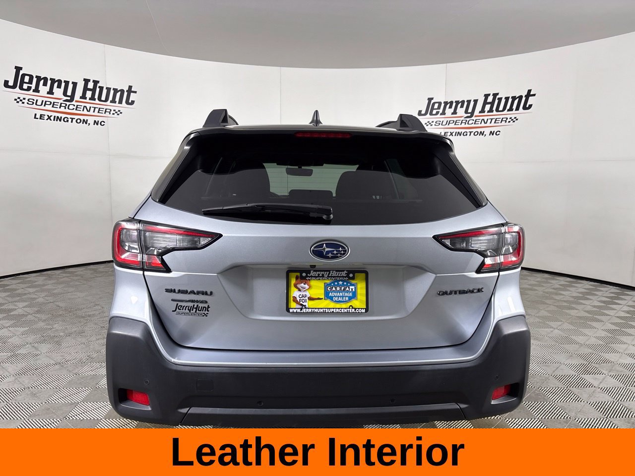 Used 2025 Subaru Outback Onyx Edition AWD/4WD image 7