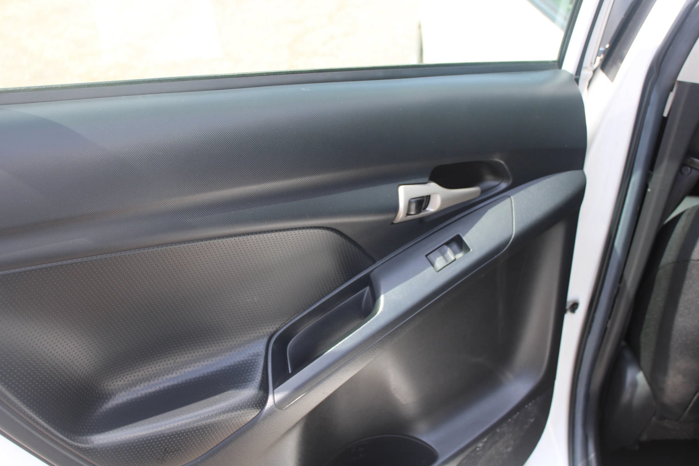 Used 2009 Toyota Matrix S FWD image 20