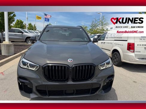 Used 2023 BMW X5 M50i w/ Executive Package AWD/4WD image 2