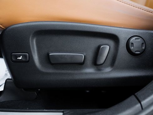 Used 2021 Lexus RX 450h AWD w/ Luxury Package image 16