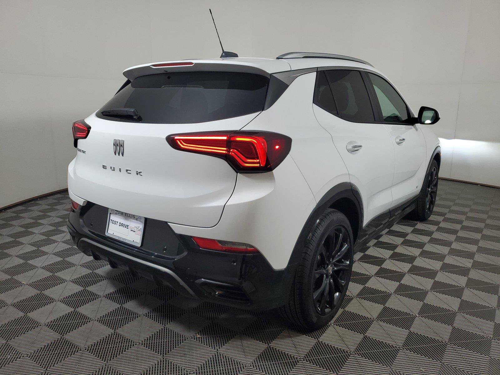 Used 2026 Buick Encore GX Sport Touring w/ Advanced Technology Package FWD image 4