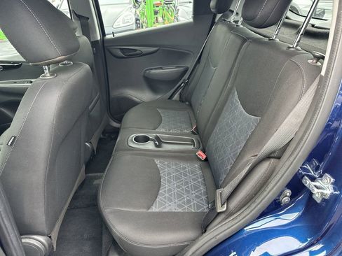 Used 2022 Chevrolet Spark LT image 27