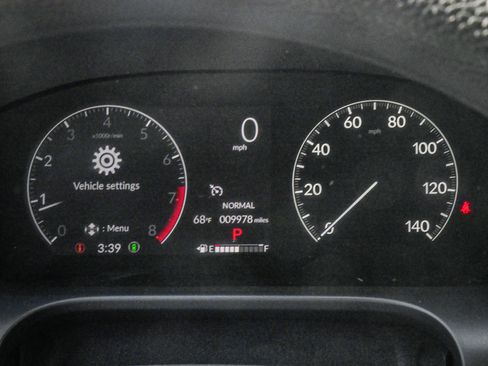 Used 2023 Honda HR-V LX image 21