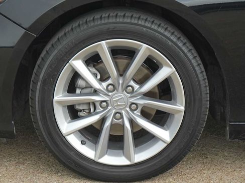 Used 2021 Honda Accord LX image 7