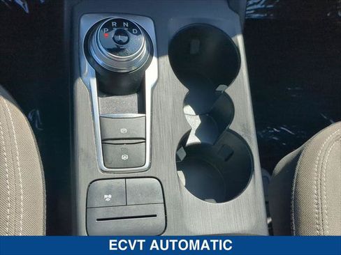 Used 2021 Ford Escape SE FWD image 19