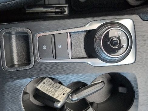 Used 2024 Ford Escape ST-Line w/ Tech Pack #1 image 21