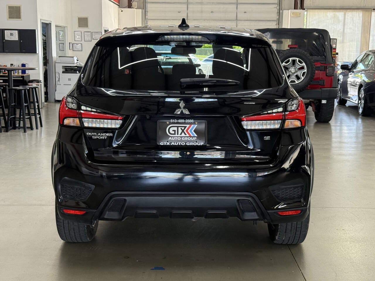 Used 2021 Mitsubishi Outlander Sport SE AWD/4WD image 3