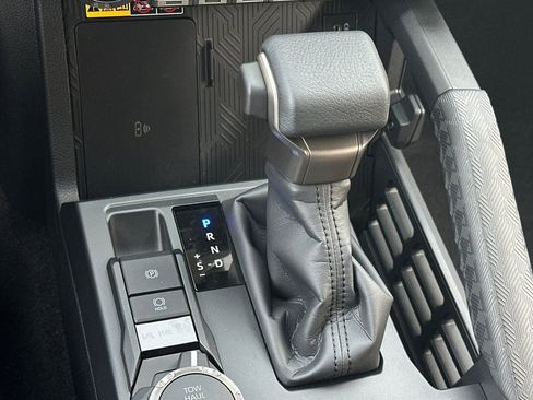 New 2026 Toyota 4Runner Limited AWD/4WD image 25