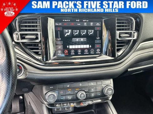 Used 2023 Dodge Durango SXT RWD image 27