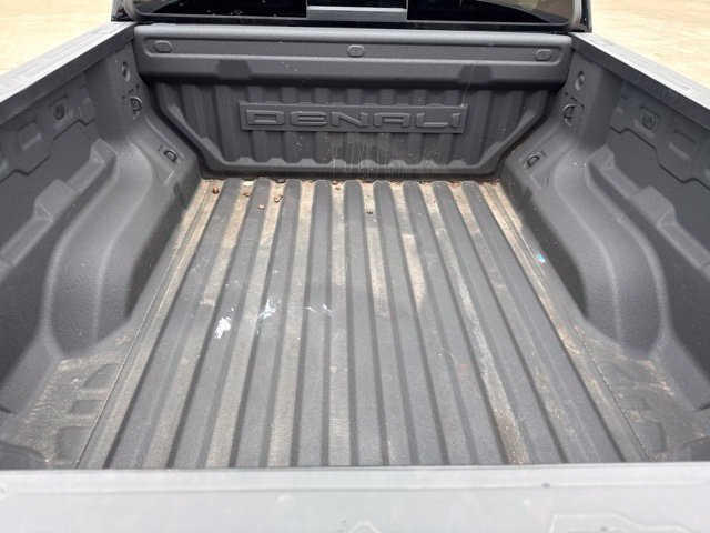 Used 2024 GMC Canyon Denali AWD/4WD image 7