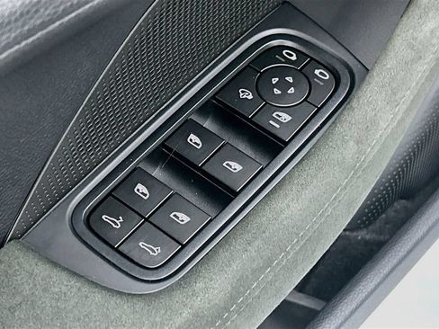 Certified 2025 Porsche Panamera 4 AWD/4WD image 23