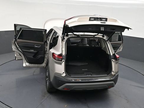 Used 2021 Nissan Rogue SL w/ Premium Package image 33