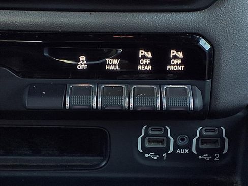 Used 2022 RAM 1500 Lone Star w/ Night Edition image 16