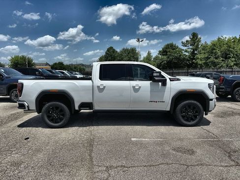 New 2026 GMC Sierra 2500 AT4 w/ AT4 Premium Plus Package AWD/4WD image 10