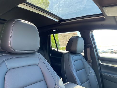 New 2026 GMC Terrain Elevation w/ Elevation Premium Package FWD image 31