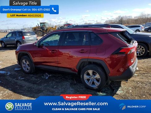 Used 2023 Toyota RAV4 XLE w/ Convenience Package image 3