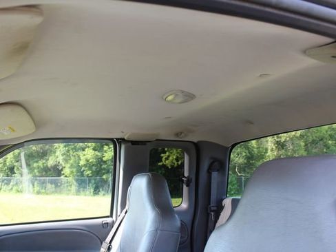 Used 2001 Dodge Ram 2500 Truck ST image 21