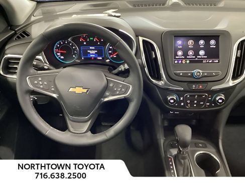 Used 2024 Chevrolet Equinox LT AWD/4WD image 6