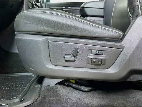 Used 2016 RAM 2500 Limited image 23