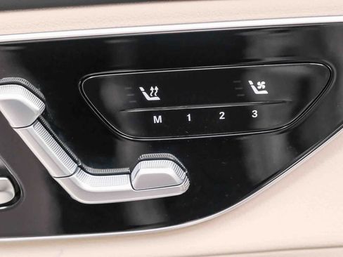 Used 2023 Mercedes-Benz GLC 300 4MATIC image 27